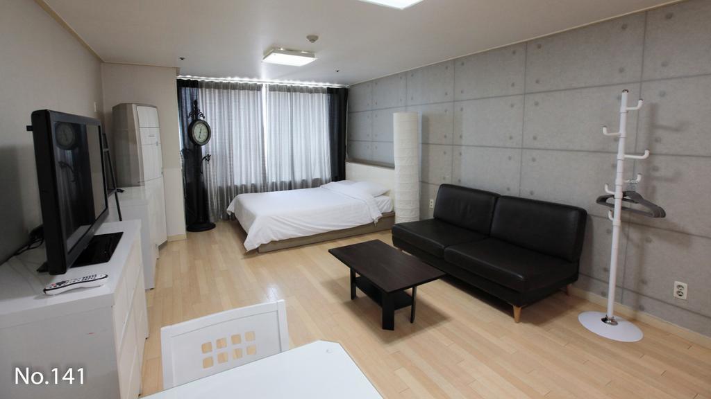 جويانج Lake & Stay المظهر الخارجي الصورة